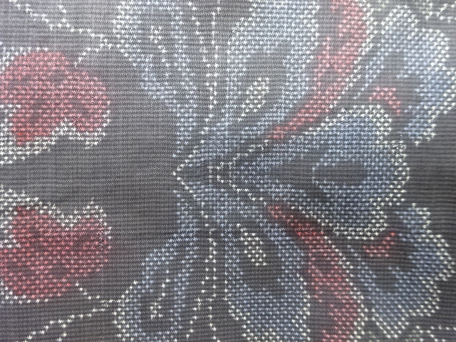 JAPANESE KIMONO / ANTIQUE KIMONO / SILK / DORO OSHIMA TSUMUGI (5 maruki) / WOVEN FLOWER